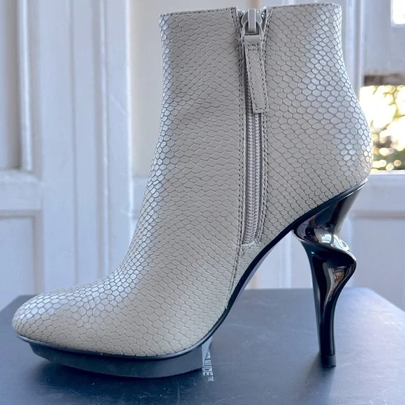 Edgy Twirl Bootie UNITED NUDE - Picture 4 of 4